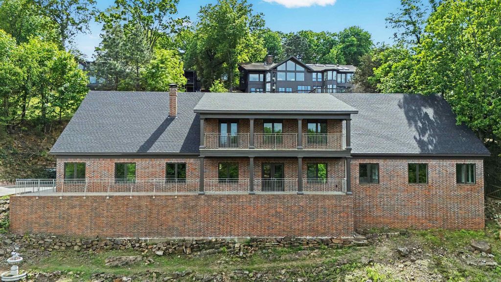 1 Overlook Circle, Little Rock, AR 72207