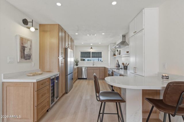 7637 E THORNWOOD Drive, Scottsdale, AZ 85251