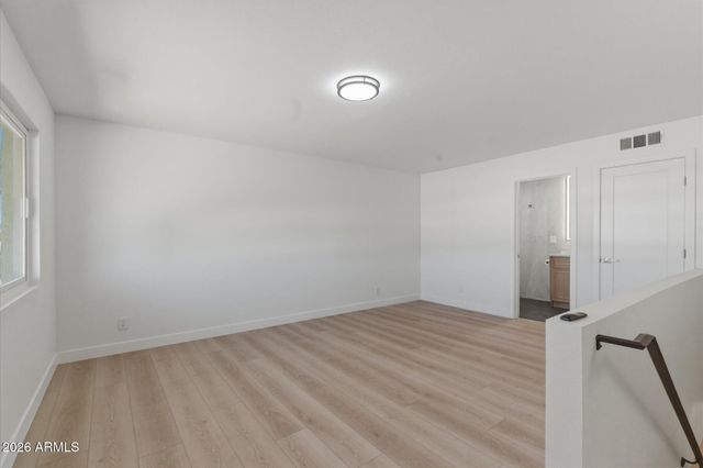 7637 E THORNWOOD Drive, Scottsdale, AZ 85251