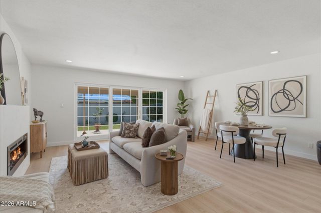 7637 E THORNWOOD Drive, Scottsdale, AZ 85251