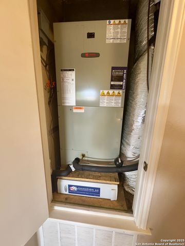 6447 Beech Trail, Converse, TX 78109