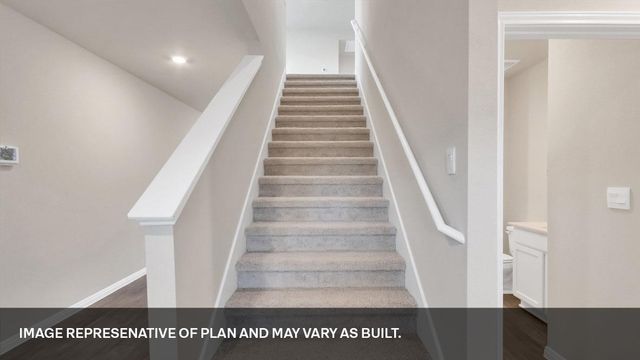 552 Gilmer LN, Buda, TX 78610