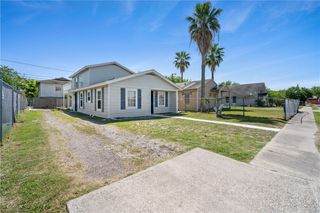 2905 Rogers St, Corpus Christi, TX 78405