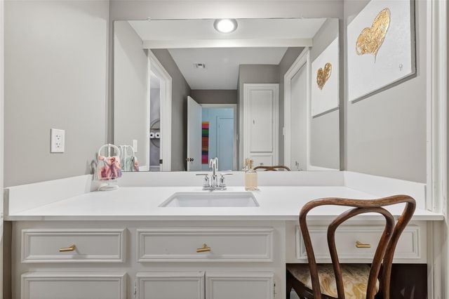 10022 Bayou Glen Road, Houston, TX 77042