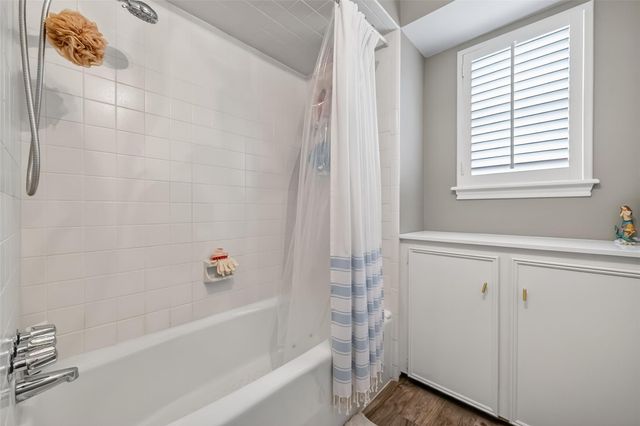 10022 Bayou Glen Road, Houston, TX 77042