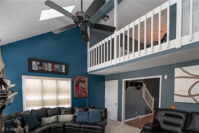 4839 Pond Drive NW, North Canton, OH 44720