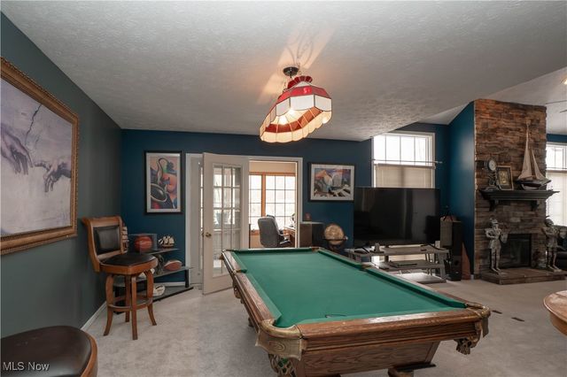 4839 Pond Drive NW, North Canton, OH 44720