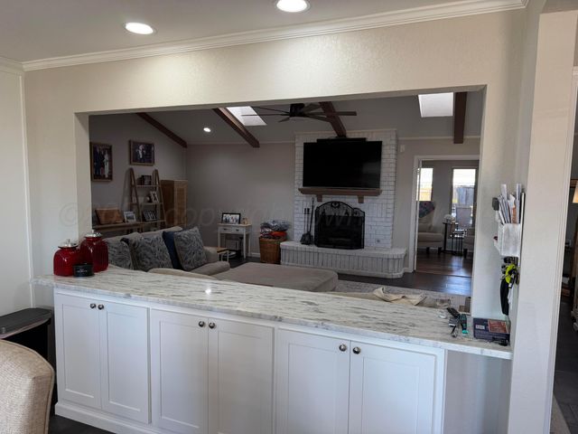 404 Bois D' Arc, Borger, TX 79007