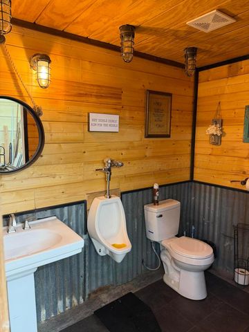 404 Bois D' Arc, Borger, TX 79007