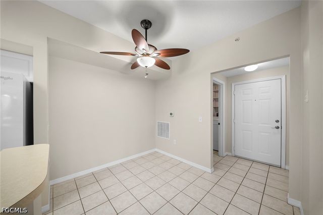 11400 ocean walk LN 214, Fort Myers, FL 33908