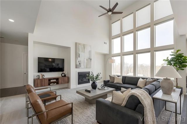 934 Keystone Drive, Woodstock, GA 30188