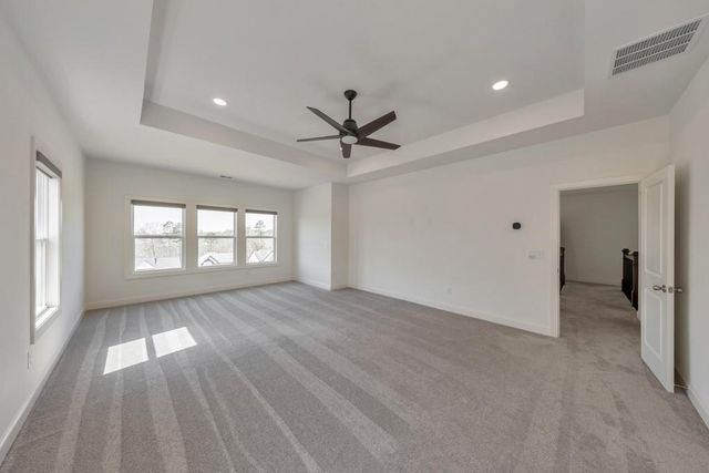 934 Keystone Drive, Woodstock, GA 30188