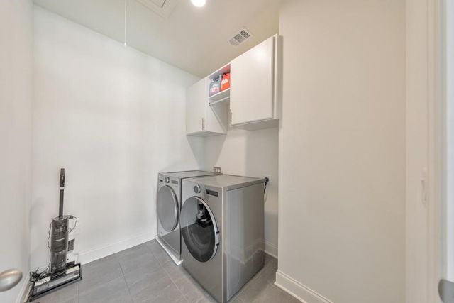 934 Keystone Drive, Woodstock, GA 30188