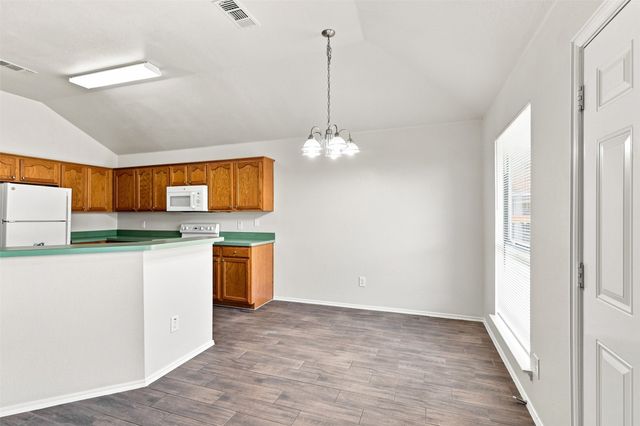 625 Jamie Lane, Mansfield, TX 76063