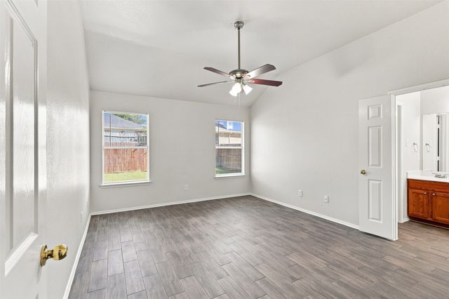 625 Jamie Lane, Mansfield, TX 76063