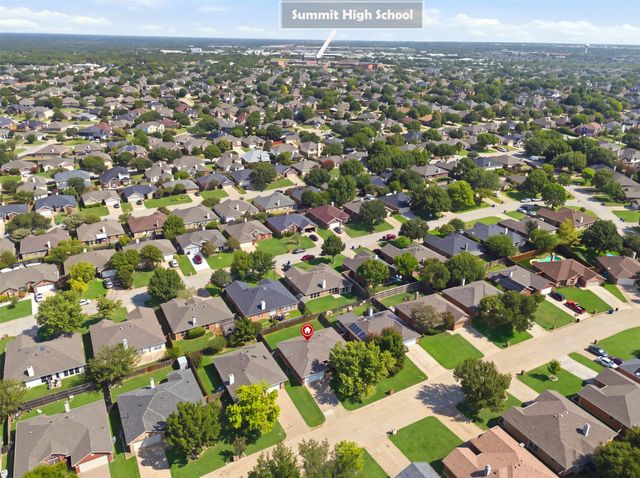 625 Jamie Lane, Mansfield, TX 76063