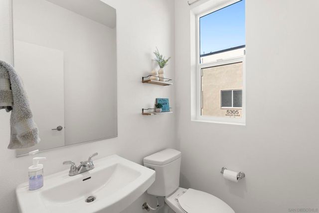 5310 Seacliff Pl 13, San Diego, CA 92154