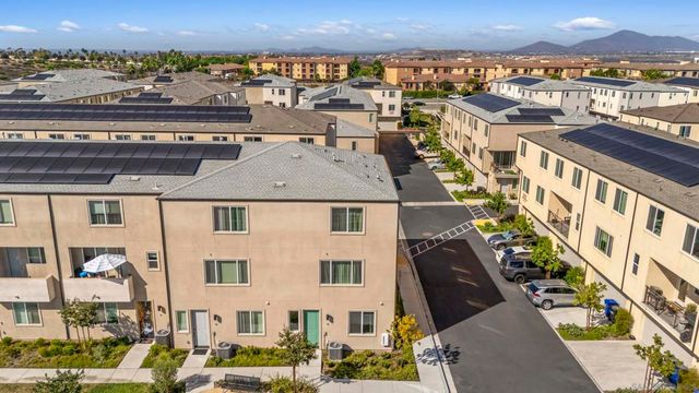 5310 Seacliff Pl 13, San Diego, CA 92154