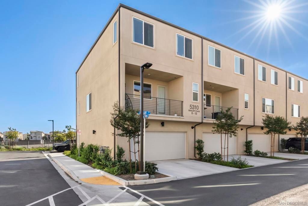 5310 Seacliff Pl 13, San Diego, CA 92154