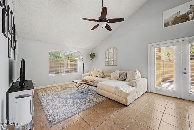 709 N LARKSPUR Street, Gilbert, AZ 85234