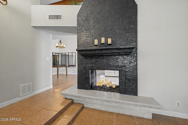 709 N LARKSPUR Street, Gilbert, AZ 85234