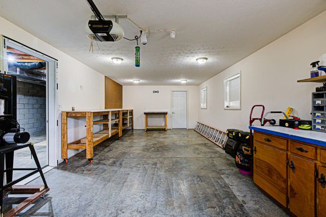 1340 Diana Drive, Berea, KY 40403