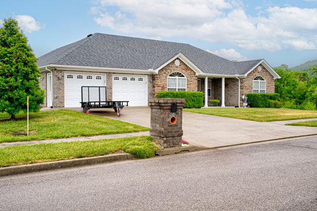 1340 Diana Drive, Berea, KY 40403