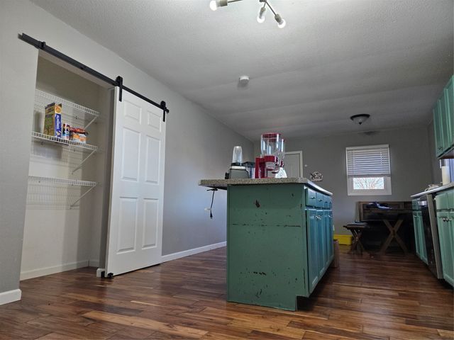 919 Randolph Street, Des Moines, IA 50315