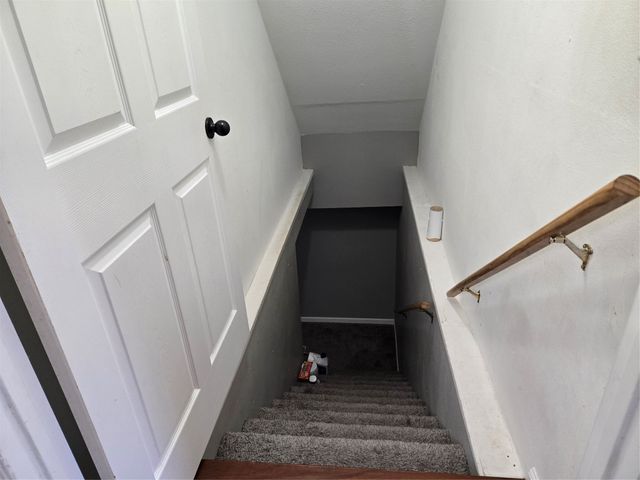 919 Randolph Street, Des Moines, IA 50315