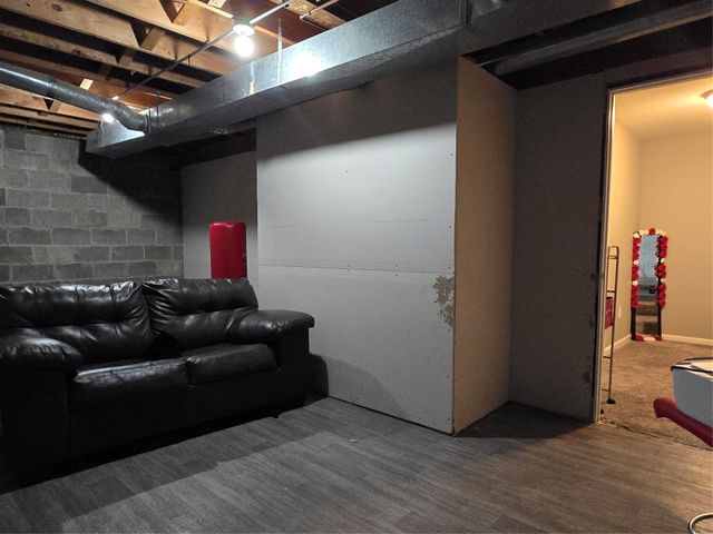 919 Randolph Street, Des Moines, IA 50315