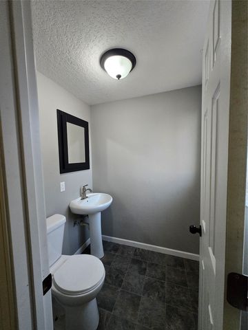 919 Randolph Street, Des Moines, IA 50315