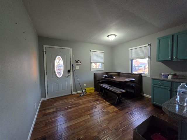 919 Randolph Street, Des Moines, IA 50315