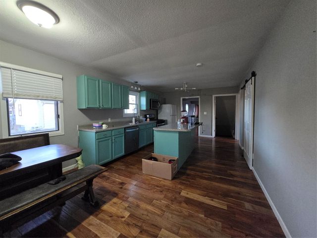 919 Randolph Street, Des Moines, IA 50315