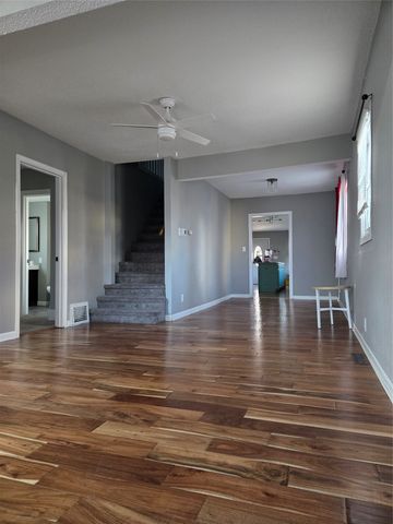 919 Randolph Street, Des Moines, IA 50315