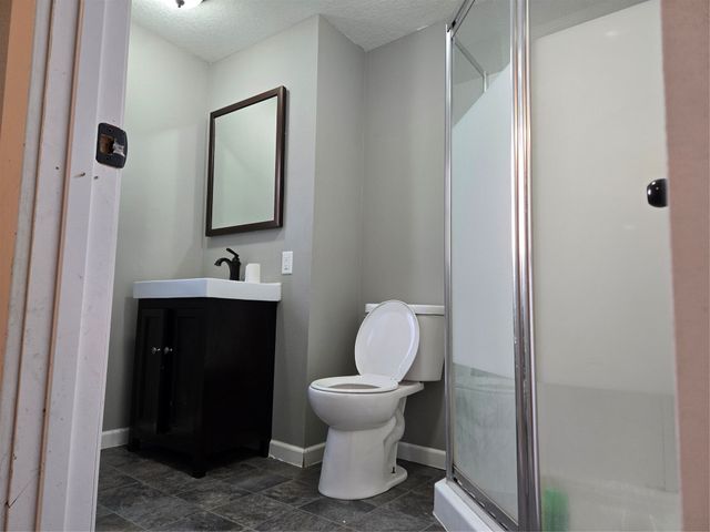 919 Randolph Street, Des Moines, IA 50315