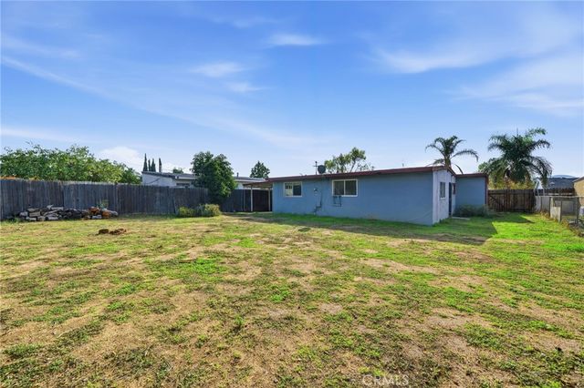 7487 Eddy, Jurupa Valley, CA 92509