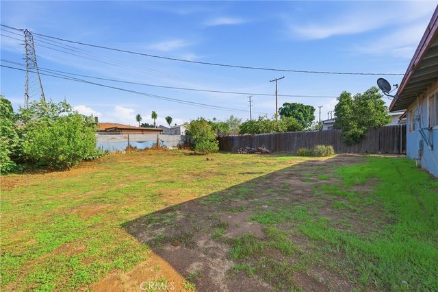 7487 Eddy, Jurupa Valley, CA 92509