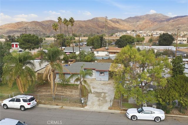 7487 Eddy, Jurupa Valley, CA 92509