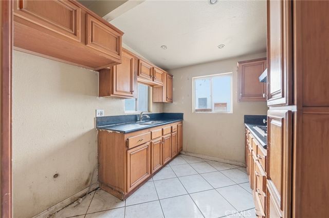 7487 Eddy, Jurupa Valley, CA 92509