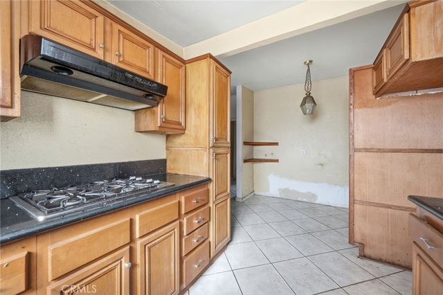 7487 Eddy, Jurupa Valley, CA 92509