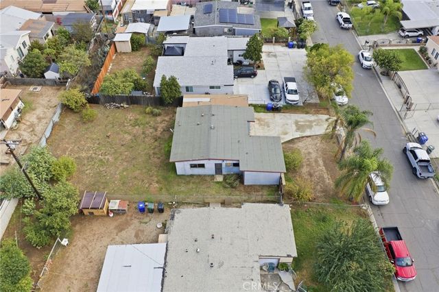 7487 Eddy, Jurupa Valley, CA 92509