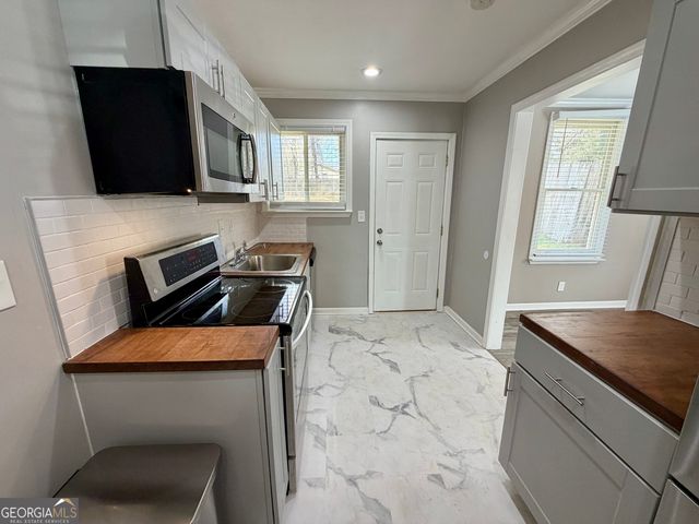 2912 Glenwood Avenue SE, Atlanta, GA 30317
