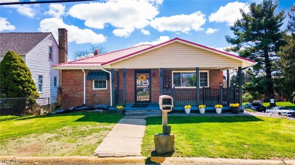 195 GILSON Avenue, Weirton, WV 26062