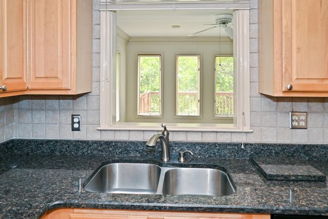 1053 Camellia Drive, Lexington, KY 40504