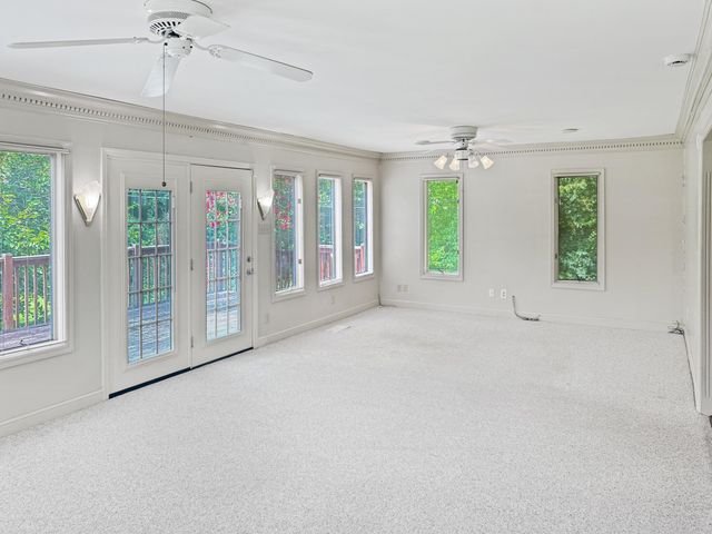 1053 Camellia Drive, Lexington, KY 40504