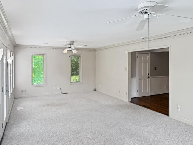 1053 Camellia Drive, Lexington, KY 40504
