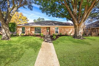 1911 Drew Lane, Richardson, TX 75082