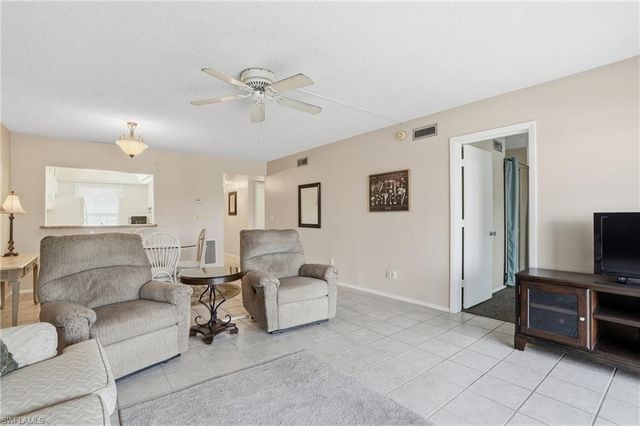 7152 Blanquilla CT # 5, Fort Myers, FL 33908