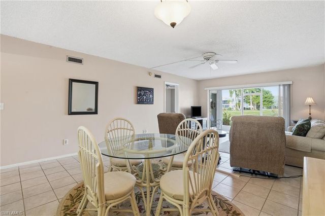 7152 Blanquilla CT # 5, Fort Myers, FL 33908
