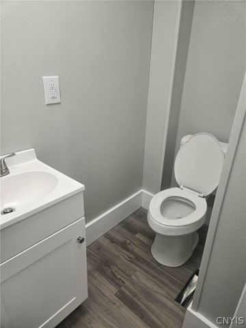 406.5 Union Place, Syracuse, NY 13208